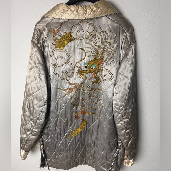 Other - Vintage 1940's Japanese robe smoking jacket Embroidered Dragon Quilted Jacket